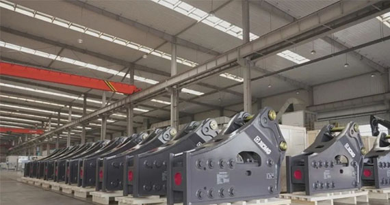 Excavator hammer oversea